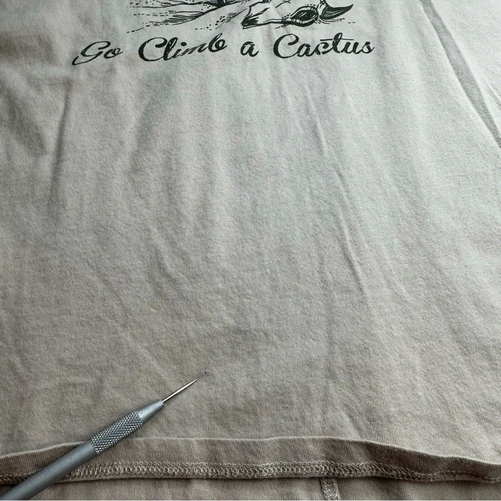 Tres Bien Go Climb A Cactus Shirt 100% Cotton Women's Size Petite Large Tan - Picture 7 of 9